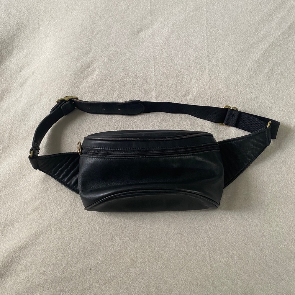Vintage 1995 Coach Canteen Waist Pouch F5B-0515 XS/S in Black Leather